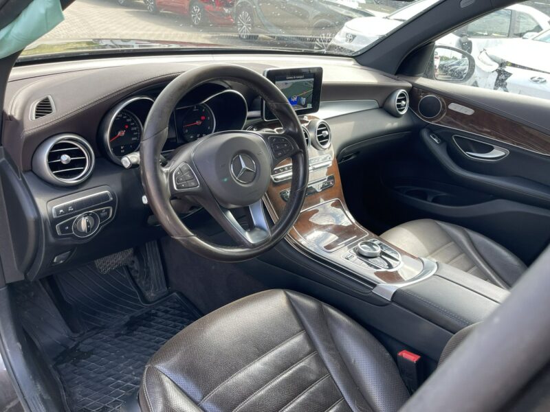 Mercedes GLC 350 4Matic Automat Skóra Podgrzewanie 258KM