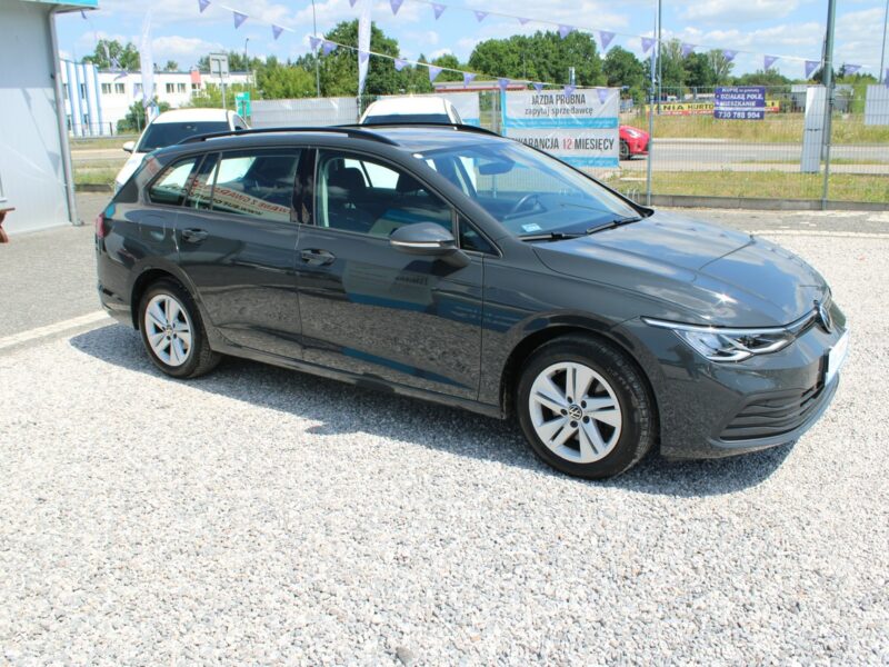 Volkswagen Golf LIFE Asystent Salon Polska Gwarancja VIII (2020-)