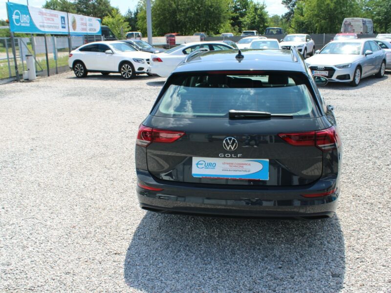 Volkswagen Golf LIFE Asystent Salon Polska Gwarancja VIII (2020-)