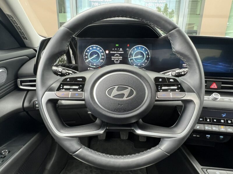 Hyundai Elantra 1.6MPI 123KM CVT Smart + Design Salon PL Gwarancja 2029 FV23% VII (2021-)