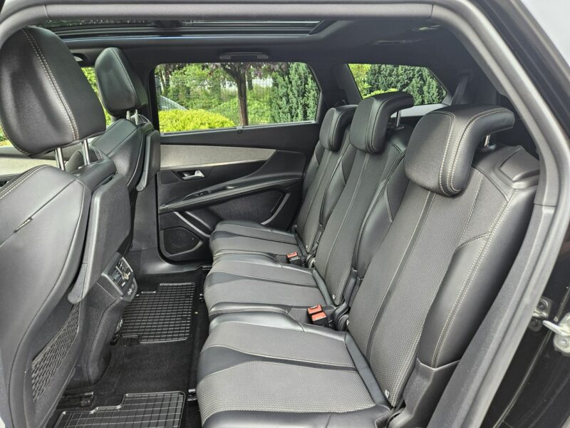 Peugeot 5008 1.2 PureTech GT 130 KM Panorama / I-właściciel / Serwisowany II (2017-)