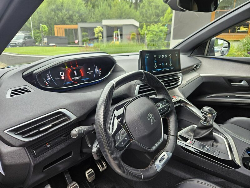 Peugeot 5008 1.2 PureTech GT 130 KM Panorama / I-właściciel / Serwisowany II (2017-)