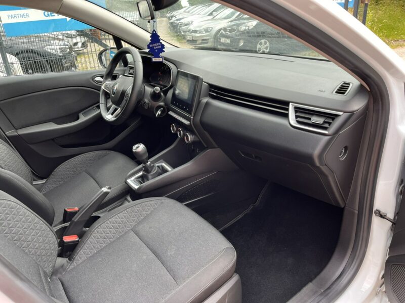 Renault Clio 1.5 Zarejestrowany Klima NAvi Tempomat 6biegów Tryb Eco Stan BDB Bezwy V (2019-)