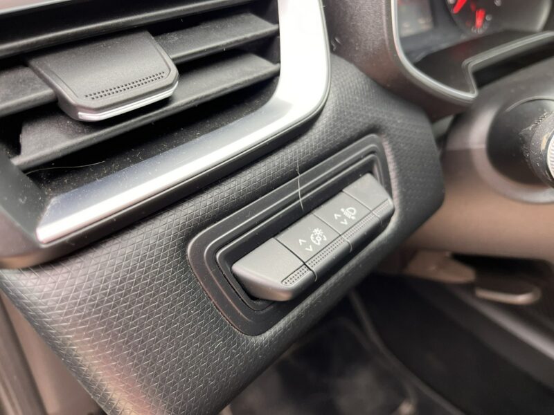 Renault Clio 1.5 Zarejestrowany Klima NAvi Tempomat 6biegów Tryb Eco Stan BDB Bezwy V (2019-)