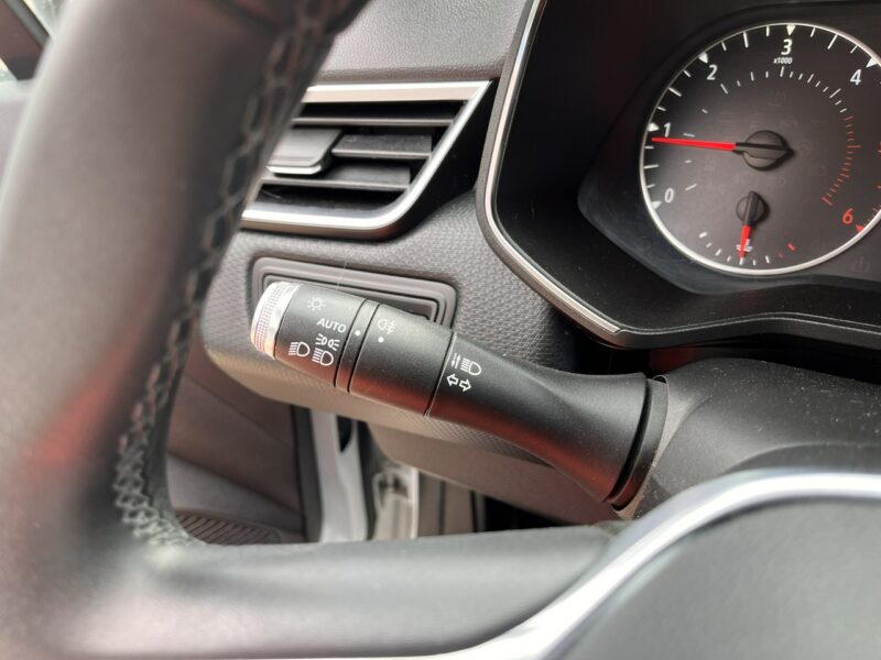 Renault Clio 1.5 Zarejestrowany Klima NAvi Tempomat 6biegów Tryb Eco Stan BDB Bezwy V (2019-)