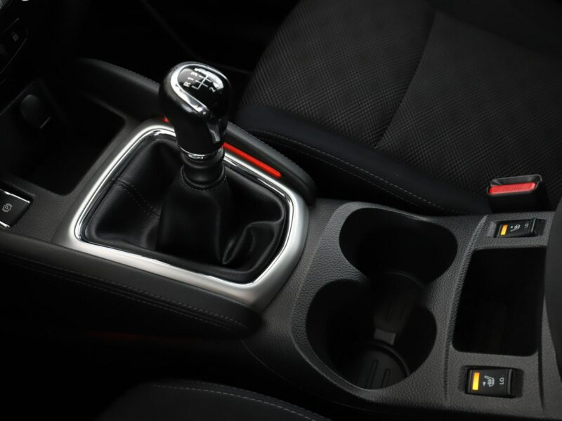 Nissan Qashqai nai kamera i czujniki parkowania grzane fotele klima auto II (2013-2021)