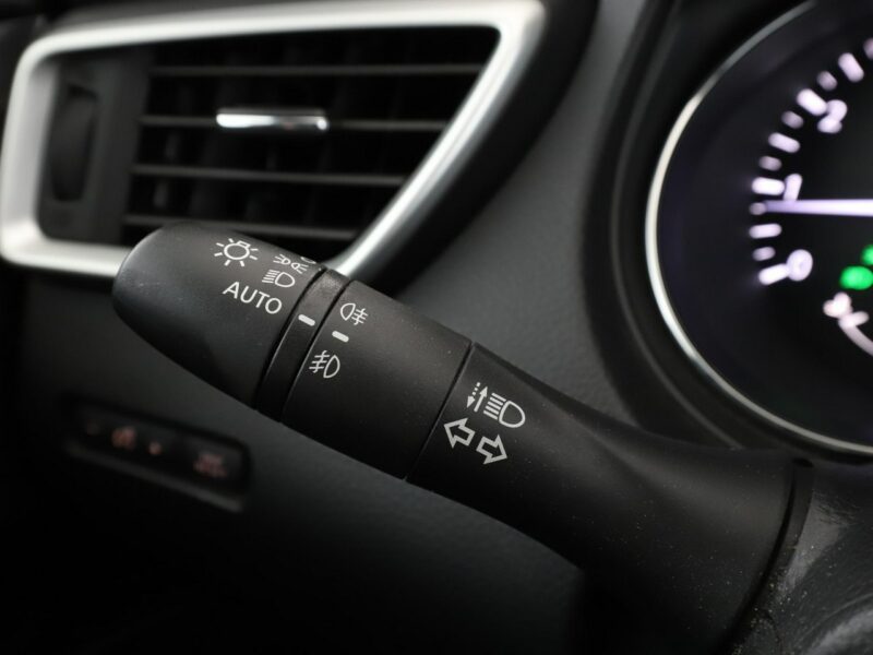 Nissan Qashqai nai kamera i czujniki parkowania grzane fotele klima auto II (2013-2021)