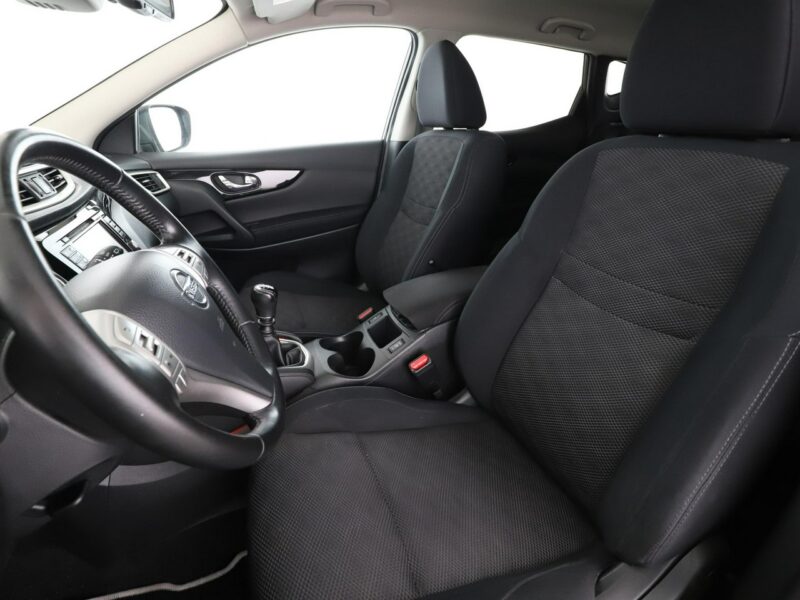 Nissan Qashqai nai kamera i czujniki parkowania grzane fotele klima auto II (2013-2021)