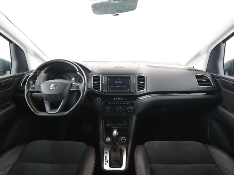 Seat Alhambra 7 os. skóra/alcantara bi-xenon navi klima auto grzane fotele II (2010-)