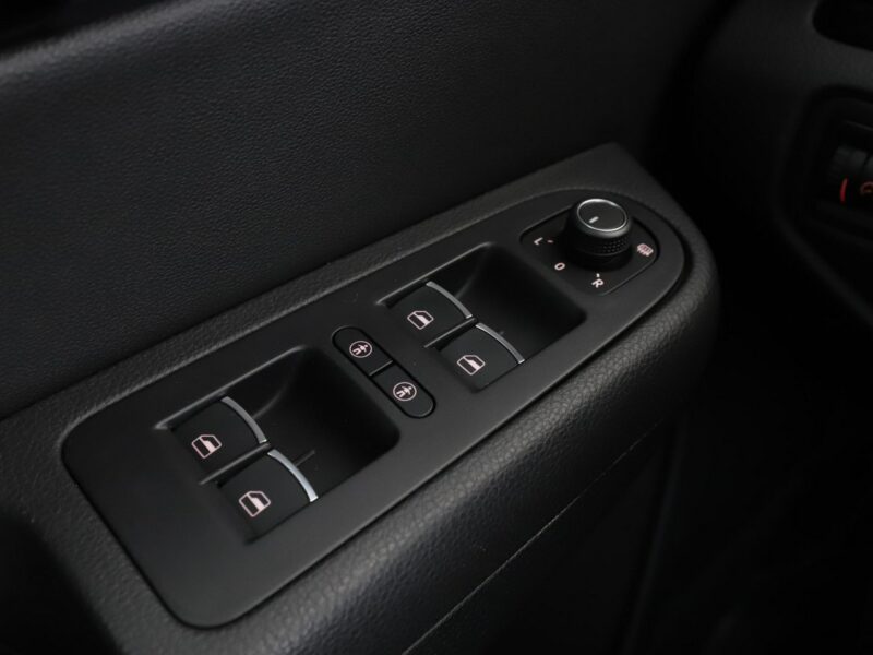 Seat Alhambra 7 os. skóra/alcantara bi-xenon navi klima auto grzane fotele II (2010-)
