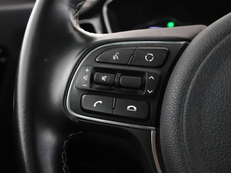 Kia Niro FV23% Plug-in Hybrid Navi Klimatyzacja Kamera cofania Bluetooth