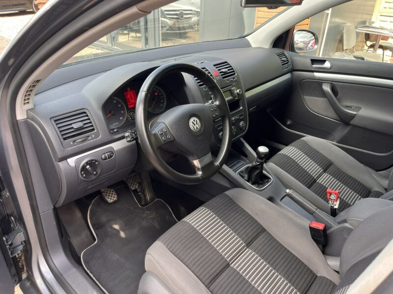 Volkswagen Golf 1.4 Climatronic Grzane Fotele ABS EL szyby Bez Rdzy Stan BDB Bezwypad V (2003-2008)