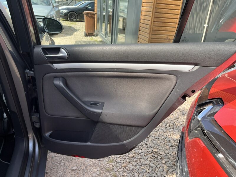 Volkswagen Golf 1.4 Climatronic Grzane Fotele ABS EL szyby Bez Rdzy Stan BDB Bezwypad V (2003-2008)