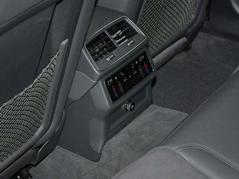 Audi A6 Allroad 45 TDI V6 Quattro B&O MatrixLed Kamera360 Tempomat Nav Alcantara Black C8 (2019-)