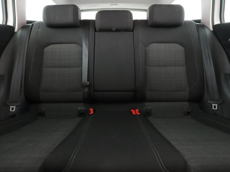 Volkswagen Passat GRATIS! Pakiet Serwisowy o wartości 1200 zł! B8 (2014-2023)