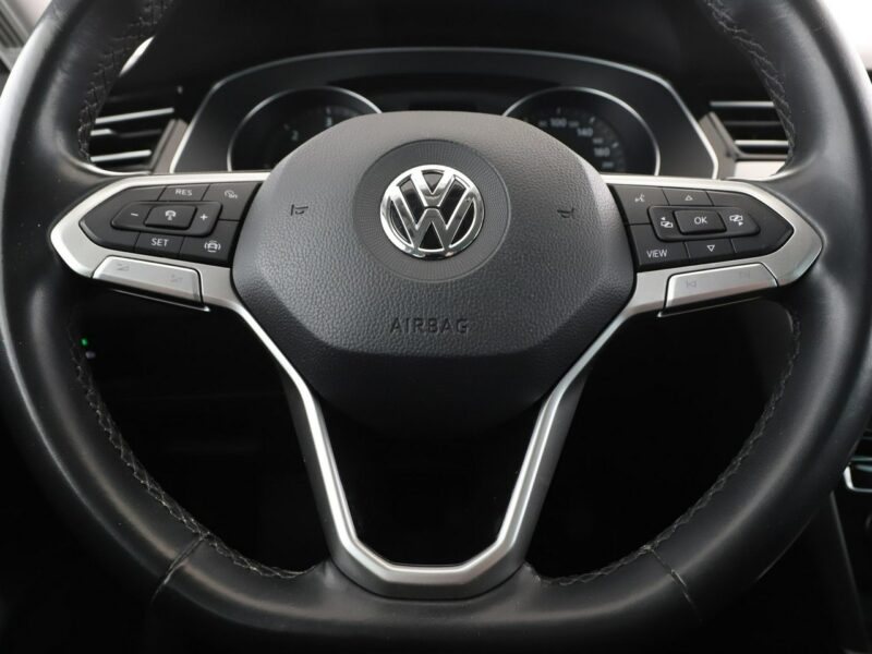 Volkswagen Passat GRATIS! Pakiet Serwisowy o wartości 1200 zł! B8 (2014-2023)