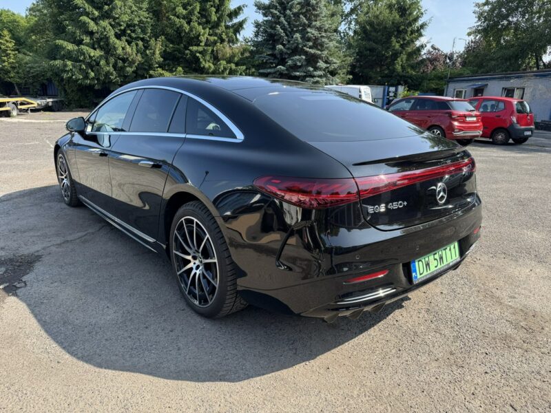Mercedes EQS