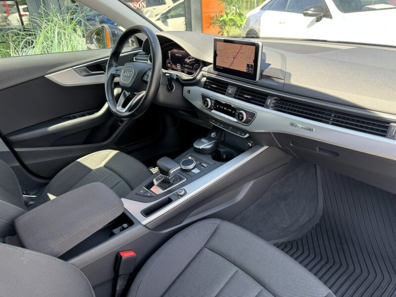 Audi A4 Allroad 45 TFSi 252 KM, Matrix LED, Kamera cofania, Virtual Cockpit, El. klapa