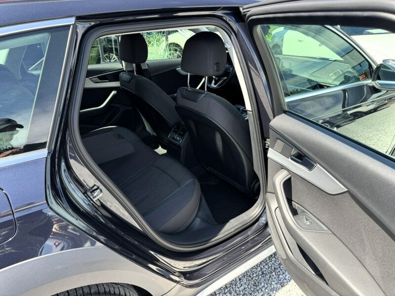 Audi A4 Allroad 45 TFSi 252 KM, Matrix LED, Kamera cofania, Virtual Cockpit, El. klapa