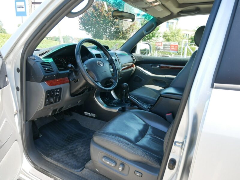 Toyota Land Cruiser J121 4.0 VVT-i V6 249KM Gaz LPG -7 Osób 4x4 -Automat -VAT 23% Brutto IV (2002-2009)