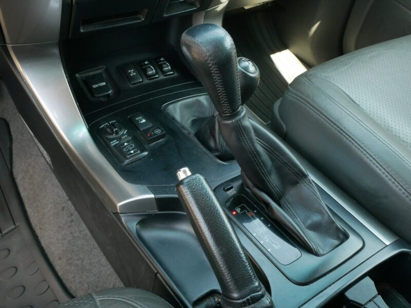 Toyota Land Cruiser J121 4.0 VVT-i V6 249KM Gaz LPG -7 Osób 4x4 -Automat -VAT 23% Brutto IV (2002-2009)