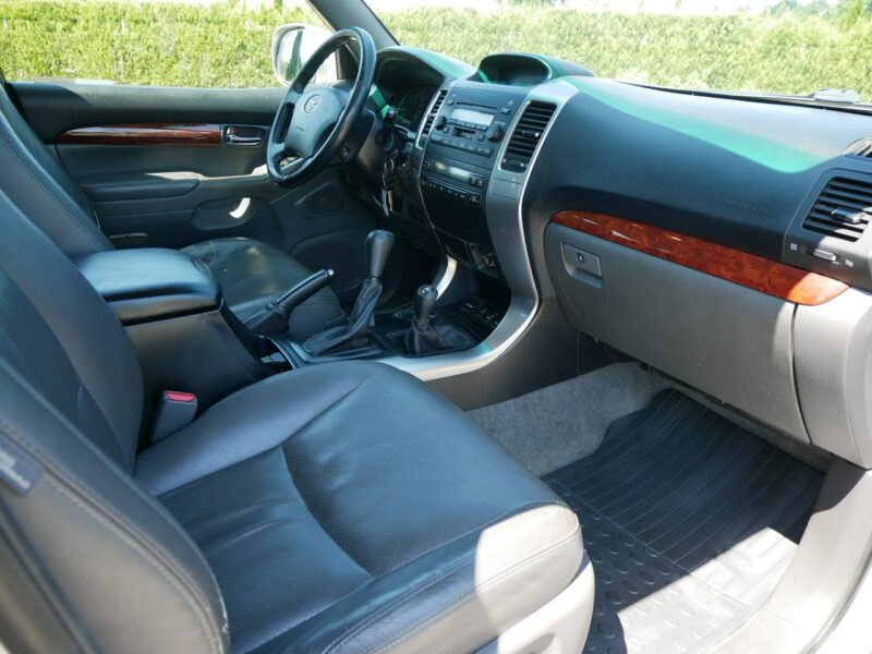 Toyota Land Cruiser J121 4.0 VVT-i V6 249KM Gaz LPG -7 Osób 4x4 -Automat -VAT 23% Brutto IV (2002-2009)
