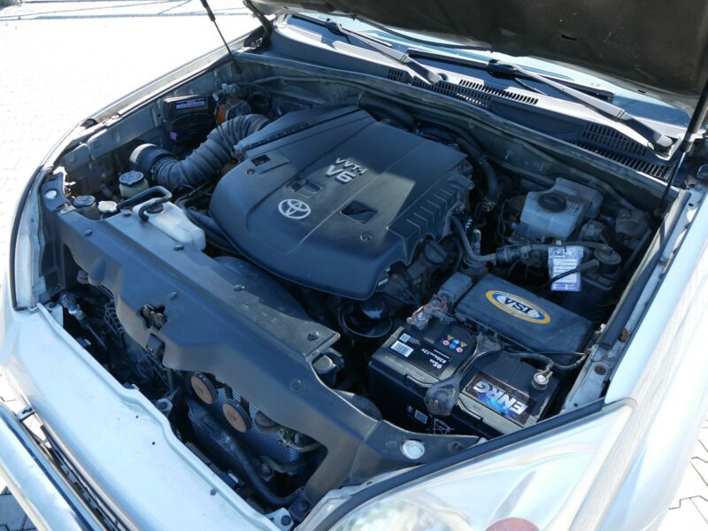 Toyota Land Cruiser J121 4.0 VVT-i V6 249KM Gaz LPG -7 Osób 4x4 -Automat -VAT 23% Brutto IV (2002-2009)