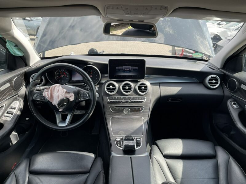 Mercedes C 250 4Matic Avantgarde Kamery 360 panorama W205 (2014-2021)