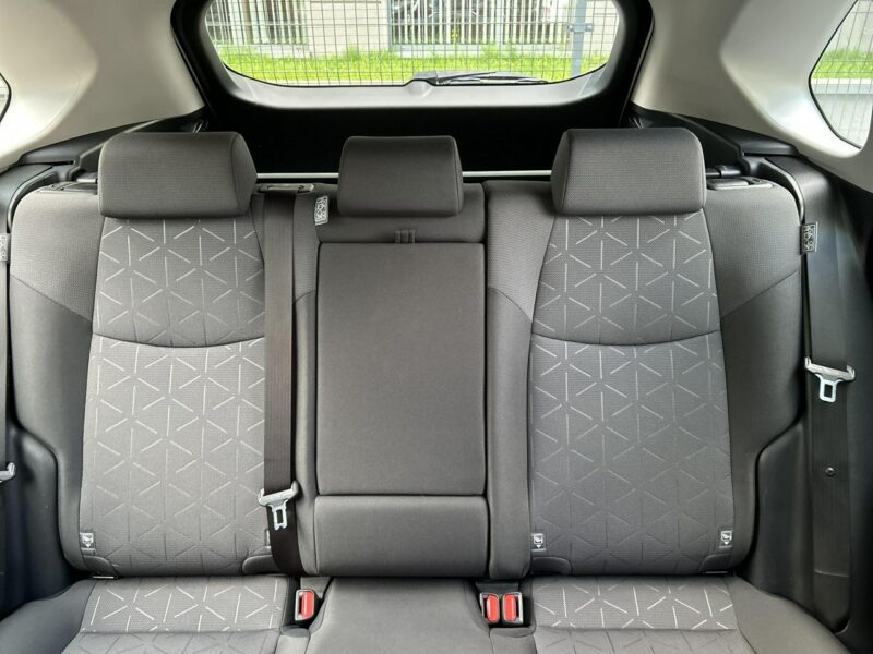 Toyota RAV-4 2.5 HSD 222KM 4x4 COMFORT , salon Polska, gwarancja, FV23% V (2018)