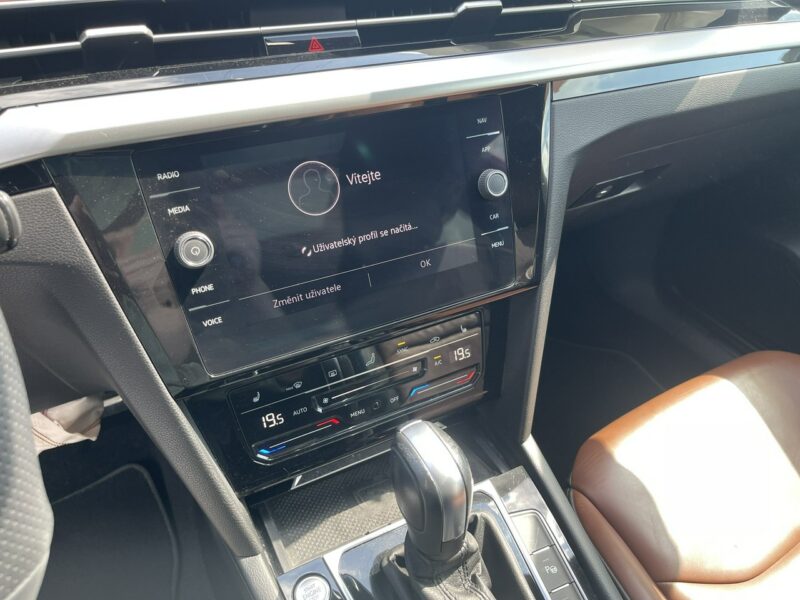 Volkswagen Arteon Automat podgrzewanie Virtual cockpit