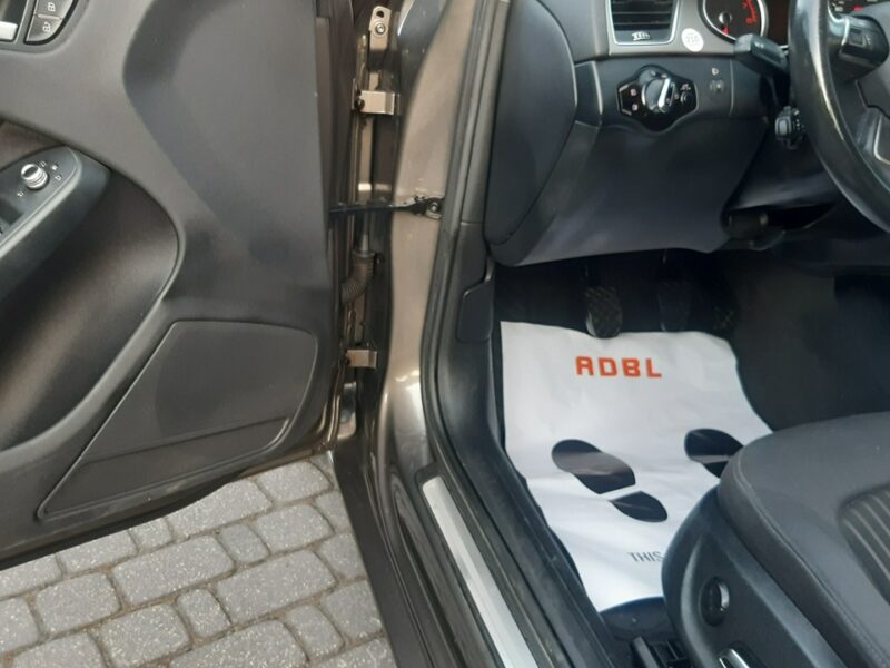 Audi A4 Audi A4 2.0 TFSI E85 Ambiente B8 (2007-2015)