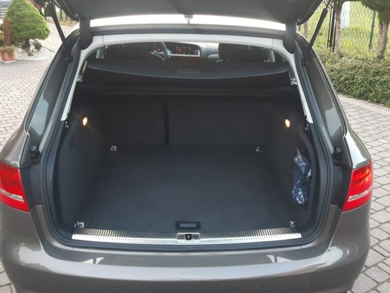 Audi A4 Audi A4 2.0 TFSI E85 Ambiente B8 (2007-2015)