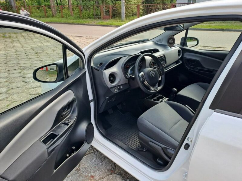 Toyota Yaris Jak Nowa LPG Serwis ASO Świeżo po dużym przeglądzie IV (2020-)