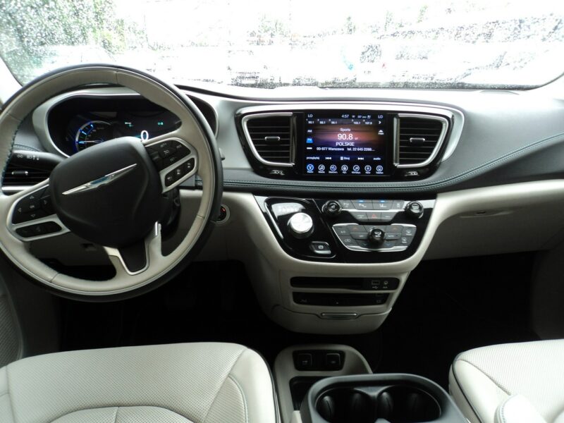 Chrysler Pacifica Sprzedam ładnego CHRYSLERA PACIFICE 3.6 HYBRYDA
