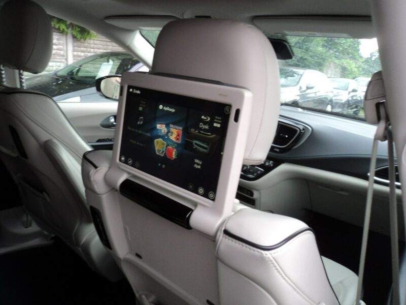 Chrysler Pacifica Sprzedam ładnego CHRYSLERA PACIFICE 3.6 HYBRYDA