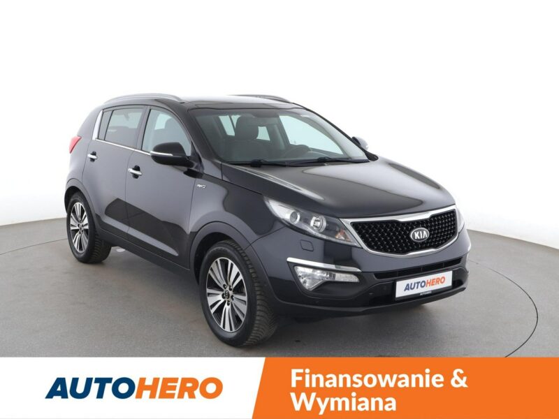 Kia Sportage Spirit automat 4x4 panorama grzane fotele przód+tył+kier. navi kamera III (2010-2015)