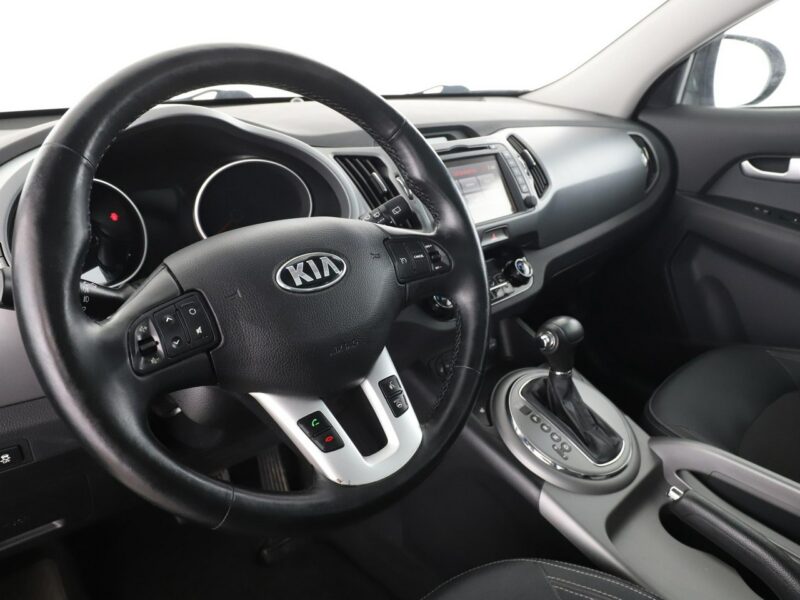 Kia Sportage Spirit automat 4x4 panorama grzane fotele przód+tył+kier. navi kamera III (2010-2015)