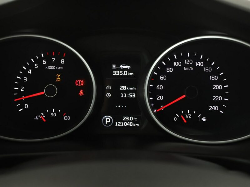 Kia Sportage Spirit automat 4x4 panorama grzane fotele przód+tył+kier. navi kamera III (2010-2015)