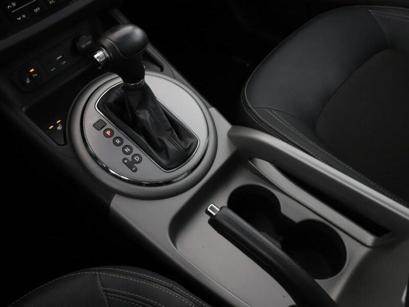 Kia Sportage Spirit automat 4x4 panorama grzane fotele przód+tył+kier. navi kamera III (2010-2015)