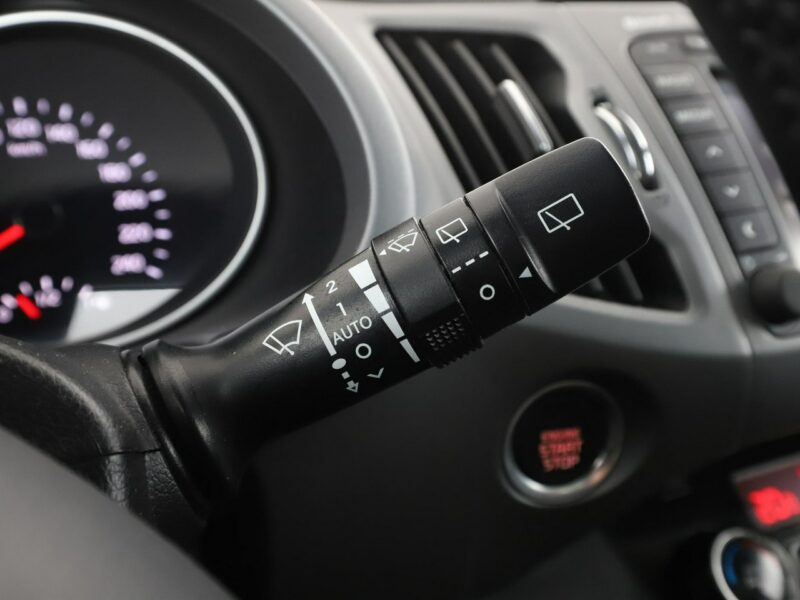 Kia Sportage Spirit automat 4x4 panorama grzane fotele przód+tył+kier. navi kamera III (2010-2015)