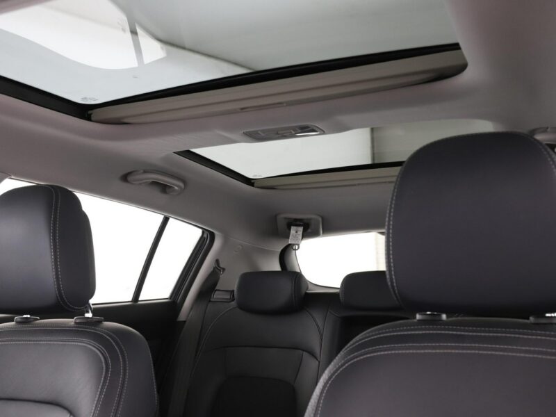 Kia Sportage Spirit automat 4x4 panorama grzane fotele przód+tył+kier. navi kamera III (2010-2015)