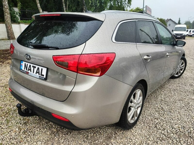 Kia Cee'd Kamera* Navi* 1,6* Super stan II (2012-)