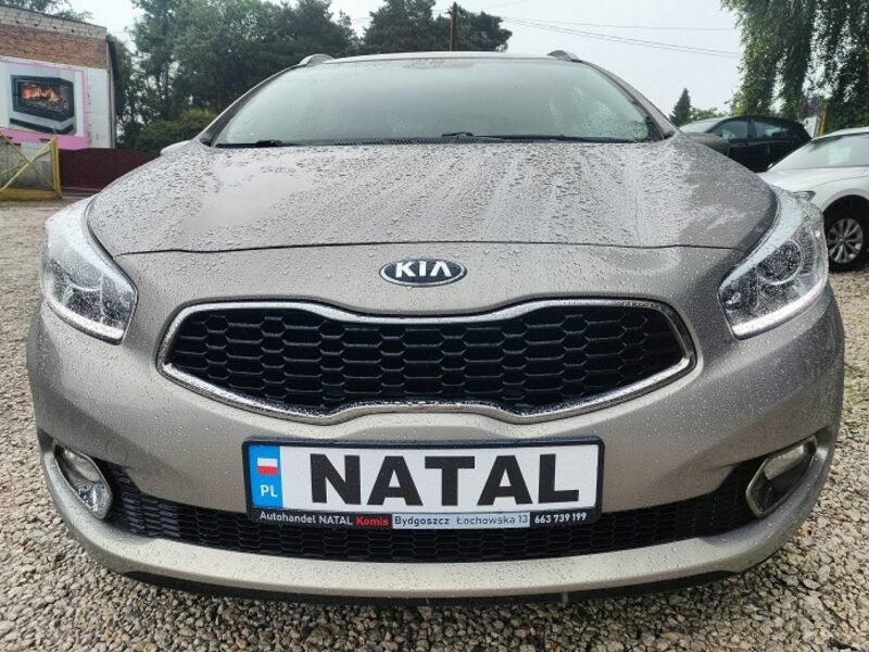 Kia Cee'd Kamera* Navi* 1,6* Super stan II (2012-)