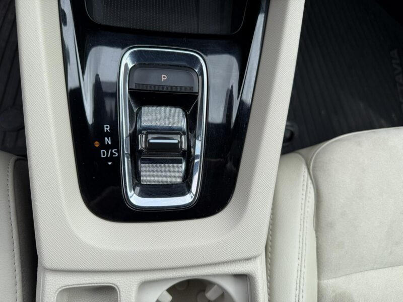 Škoda Octavia IV (2020-)