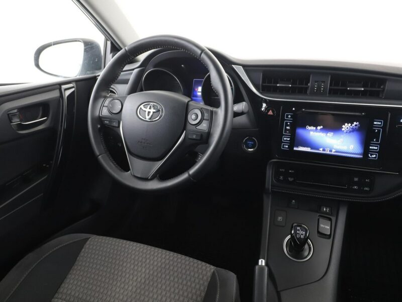 Toyota Auris hybryda PDC-kamera klima-auto Bluetooth tempomat II (2012-)