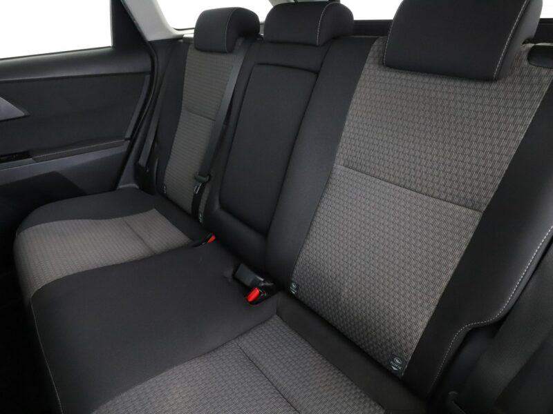 Toyota Auris hybryda PDC-kamera klima-auto Bluetooth tempomat II (2012-)