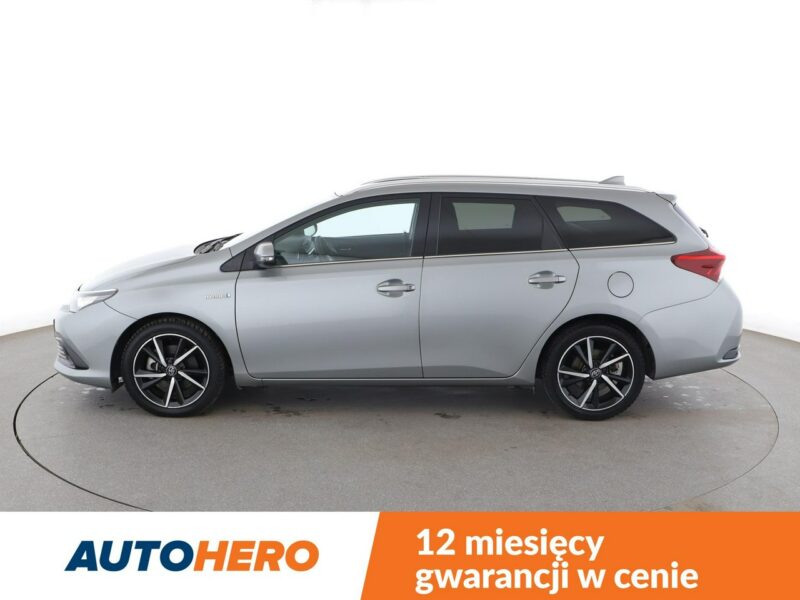 Toyota Auris hybryda PDC-kamera klima-auto Bluetooth tempomat II (2012-)