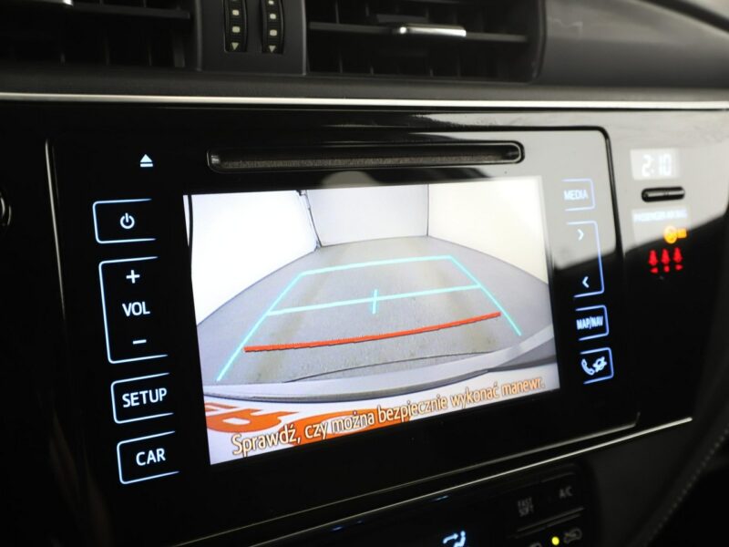 Toyota Auris hybryda PDC-kamera klima-auto Bluetooth tempomat II (2012-)