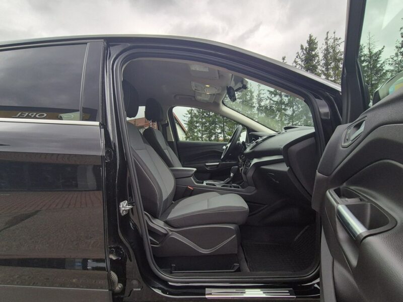 Ford Escape II (2008-)
