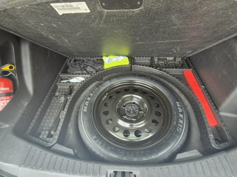 Ford Escape II (2008-)